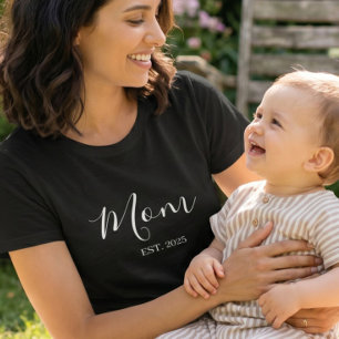 T-shirt Cadeau de nouvelle maman établi par maman