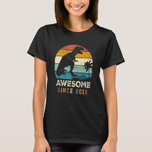 T-shirt Cadeaux de 4e anniversaire Dinosaur 4 ans Awesome  (Devant)