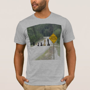 T-shirt Calembour de croisement de jeu de pièces d'échec