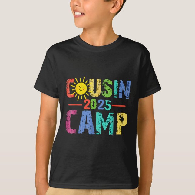T-shirt Camp Cousin 2025 Camping Campfire Vacances d'été (Devant)