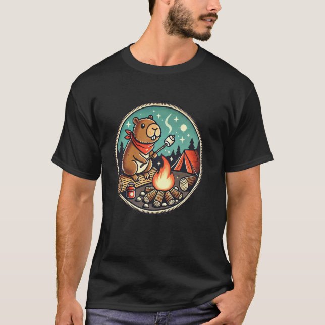 T-shirt Campement drôle de capybara au feu de camp faisant (Devant)