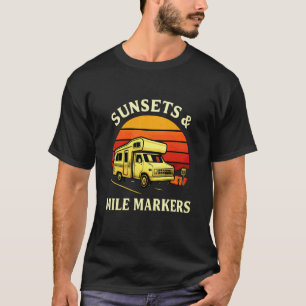 T-shirt Camping en camping-car RV Coucher de soleil et bor