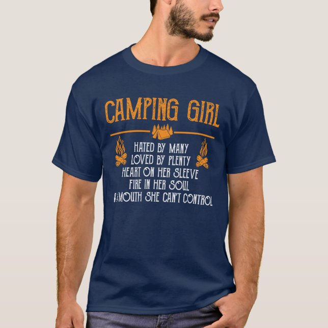 T-shirt Camping Girl Hated By Many Loved By Plenty Heart f (Devant)