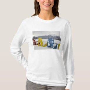 T-shirt Canada, Alberta, Jasper, Jasper NP. Fairmont