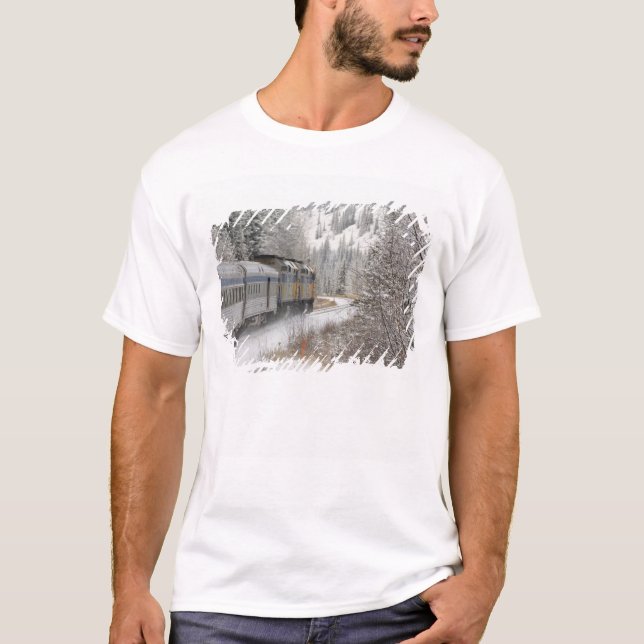 T-shirt Canada, Alberta. Train de neige de VIA Rail entre (Devant)