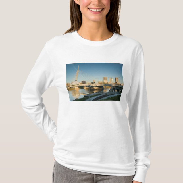 T-shirt CANADA, Manitoba, Winnipeg : Riel de l'Esplanade (Devant)
