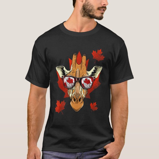T-shirt Canadian Giraffe Maple Tree Leaf Canada Flag Wildl (Devant)