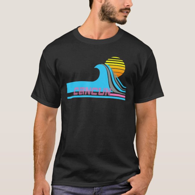 T-shirt Cancun Retro 80s Style Surf Tee (Devant)