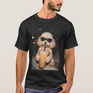T-shirt Caniche Buvant du Café Glacé Mème de Chien Drôle