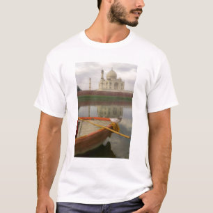 T-shirt Canot dans l'eau avec le Taj Mahal, Agra, Inde