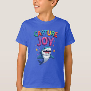 T-shirt Capturer la Joie : Requin de Dessin Animé Enjoué