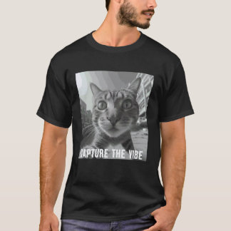 T-shirt Capturer l'ambiance Chat qui fixe Selfie en cours