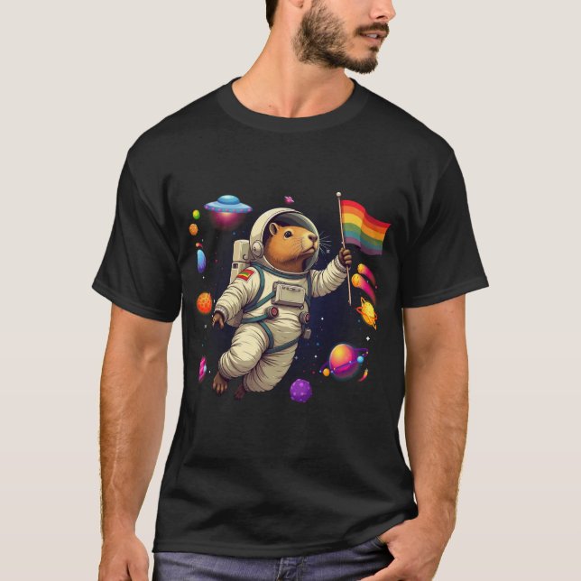 T-shirt Capybara LGBTQ dans l'espace : Amusante aventure U (Devant)