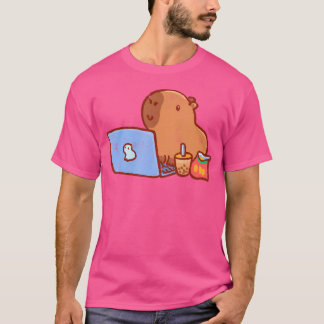 T-shirt Capybara Sur Un Ordinateur Portable Avec Snacks Et