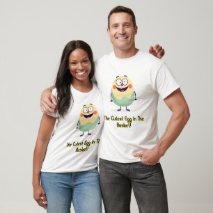 T-shirt Caractère d'oeuf de caricature mignonne