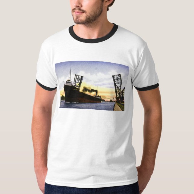 T-shirt Cargo vide passant le pont en bascule, serrures de (Devant)