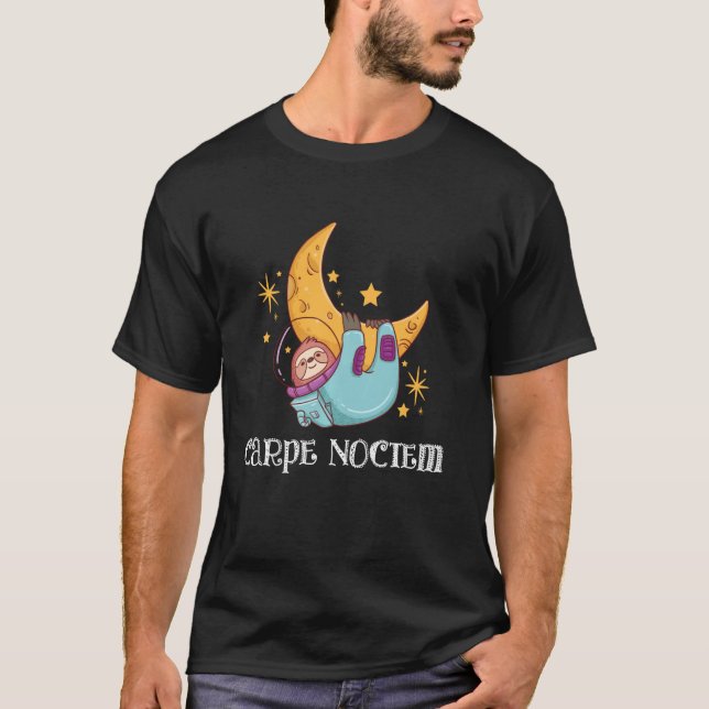 T-shirt Carpe Noctem Saisir La Nuit Latins Dit Drôle S (Devant)