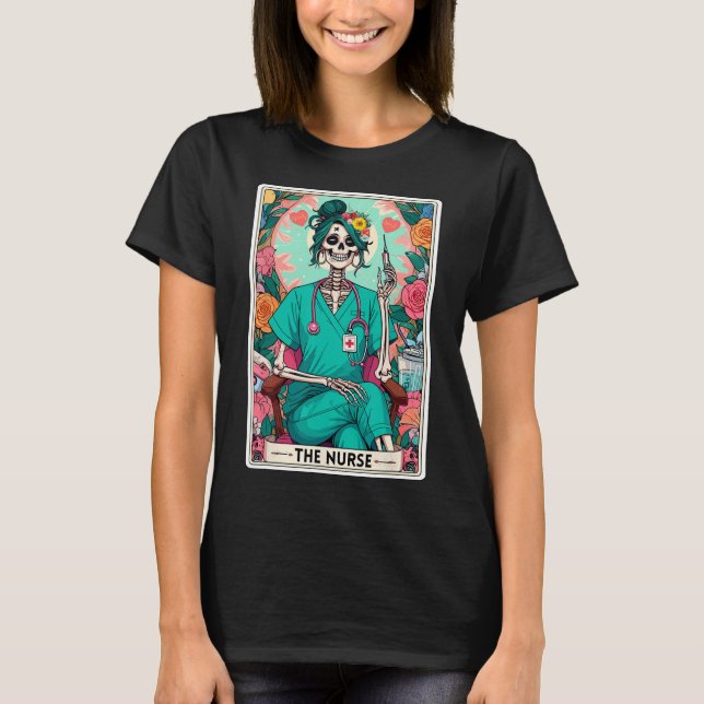T-shirt Carte de Tarot infirmière drôle Skeleton Nurse Wit (Devant)