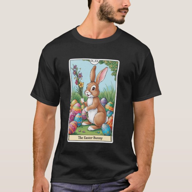 T-shirt Carte de tarot Lapin de Pâques joyeuses Pâques de  (Devant)