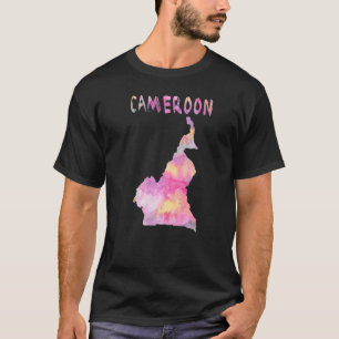 T-shirt Carte du Cameroun isolée et colorée en couleur de