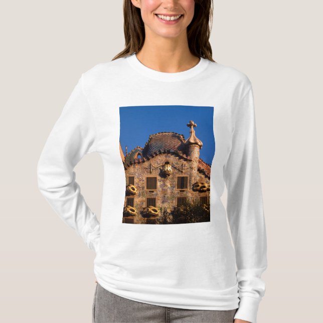 T-shirt Casa Batilo, architecture de Gaudi, Barcelone, (Devant)