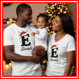 T-shirt Casquette de Noël de famille monogrammée avec bois