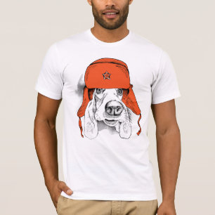T-shirt Casquette rouge de Basset Hound   Ushanka