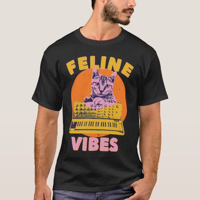T-shirt Cat  Feline Vibes  Cat Feeling Synth Synthesizer 9 (Devant)
