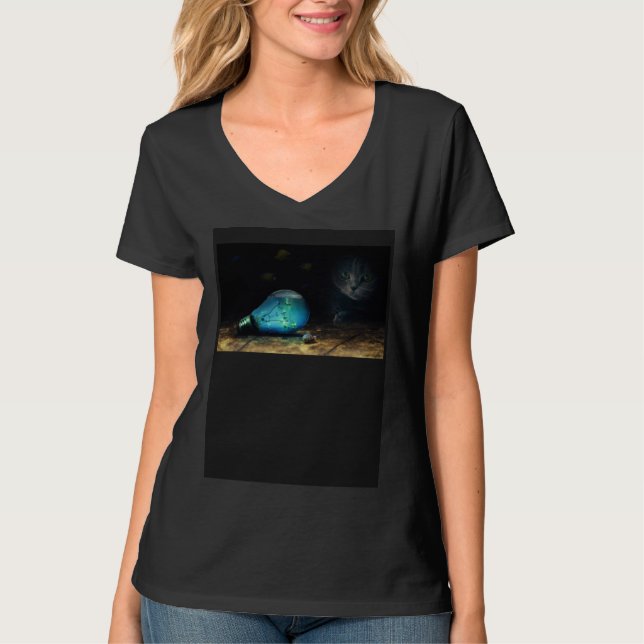 T-shirt Cat with Fish Aquarium in a Light Bulb and Snail (Devant)