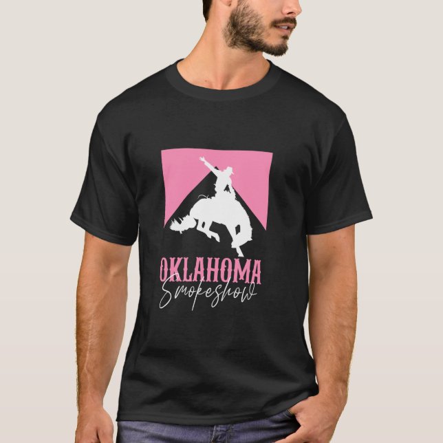 T-shirt Cavalière de Rodéo Oklahoma Smokeshow Équitation (Devant)