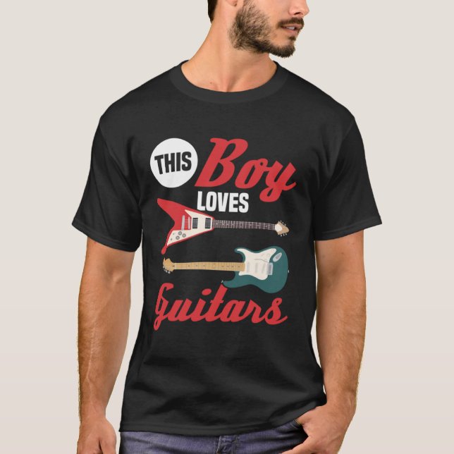 T-shirt Ce Garçon aime les guitares (Devant)