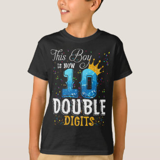 T-shirt Ce garçon est maintenant double chiffres 10e anniv