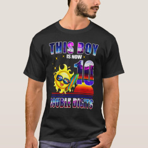 T-shirt Ce Garçon Est Maintenant Double Chiffres 10e Anniv