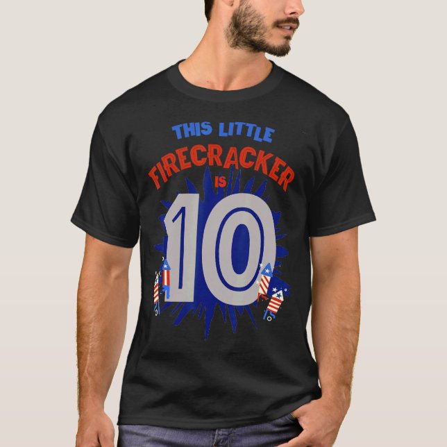 T-shirt Ce Petit Pirate Est Dix Garçon Fille 10e Naissance (Devant)