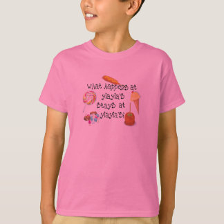 T-shirt Ce qui se produit aux SÉJOURS de YiaYia chez