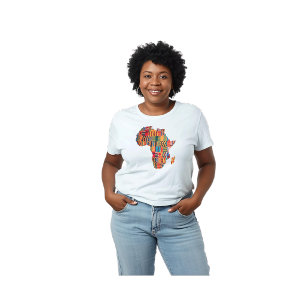 T-shirt célébrant une carte africaine colorée