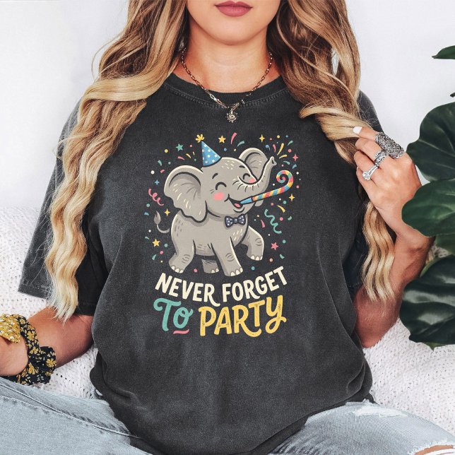 T-shirt Célébration de fête d'éléphant mignon (Créateur téléchargé)