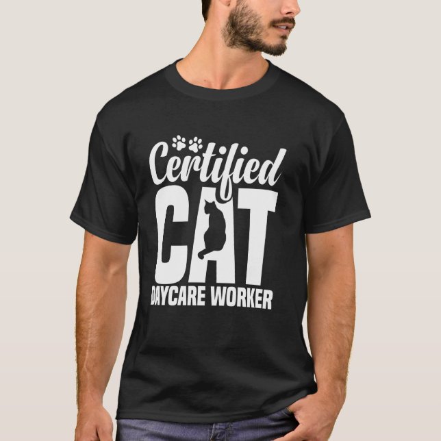 T-shirt Centre de garde pour chats Éléments essentiels de  (Devant)