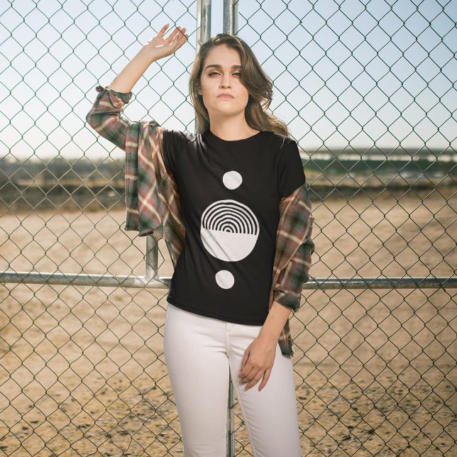 T-shirt Cercle solaire Abstrait (Women posing near a border area)