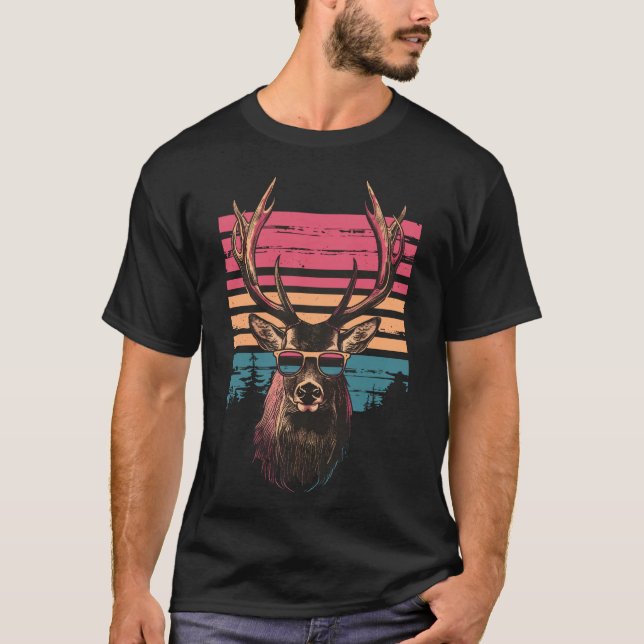 T-shirt cerf portant des lunettes de soleil (Devant)