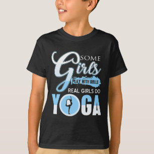 T-shirt Certaines filles jouent avec des poupées Real Girl