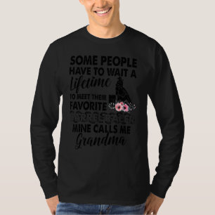 T-shirt Certaines Personnes Doivent Attendre Une Vie Barre