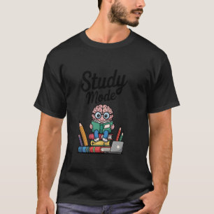 T-shirt Cerveau de session d'étude avec lunettes et livres
