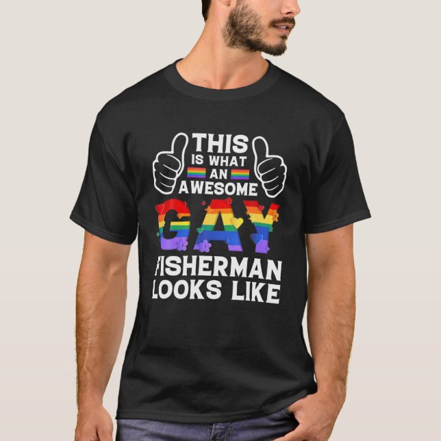 T-shirt C'Est Ce Qu'Un Pêcheur Gay Ressemble À Une Fierté  (Devant)