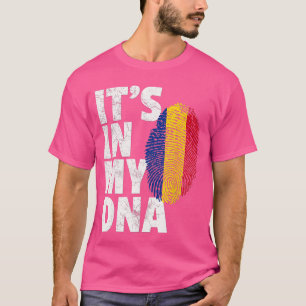 T-shirt C'EST DANS MON ADN Drapeau Roumain Roumanie Cadeau