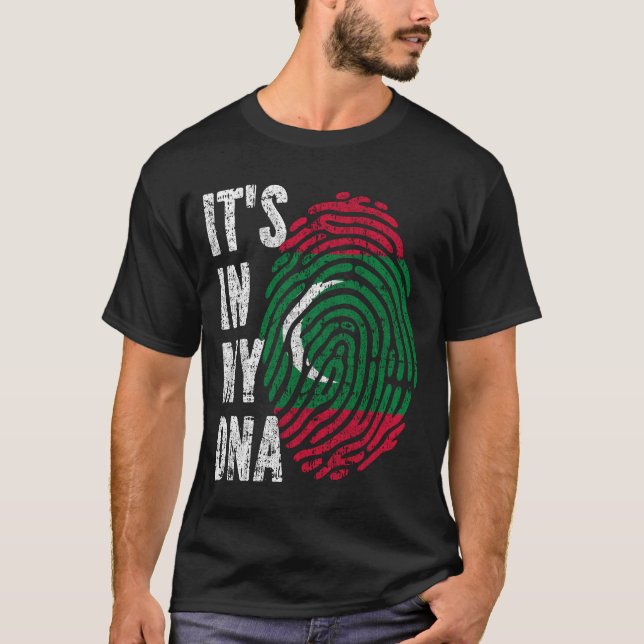 T-shirt C'EST DANS MON ADN Maldives Drapeau Hommes Femmes  (Devant)