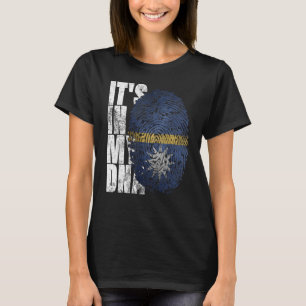 T-shirt C'est dans mon Dna Nauru Graphique pour les hommes