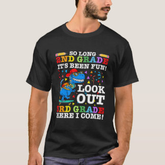 T-shirt C'est fini, la 2e année, c'était amusant, attentio
