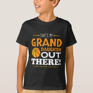 T-shirt C'est ma petite-fille là-bas joueuse de basket