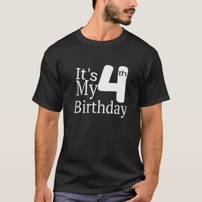 T-shirt C'est mon 4ème anniversaire (Devant)